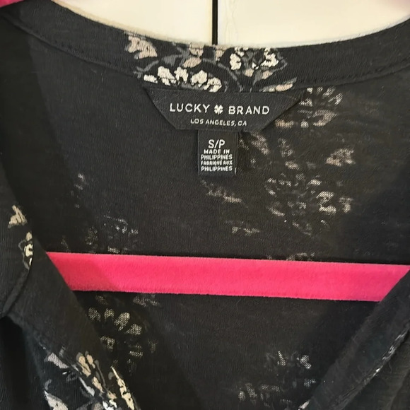 Lucky Brand Floral Tank Top - Picture 4 of 7